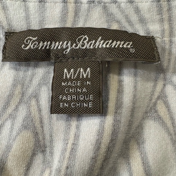 Tommy Bahama Sleeveless, button-front midi dress with a tie belt. Fan print. M - Picture 12 of 14